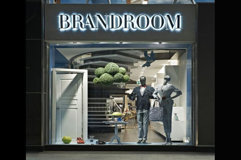 BRANDROOM VİTRİN DİZAYN